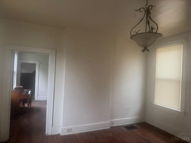 3549 Idlewild Avenue, Cincinnati, OH 45207