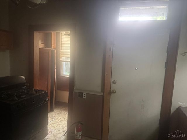 3549 Idlewild Avenue, Cincinnati, OH 45207