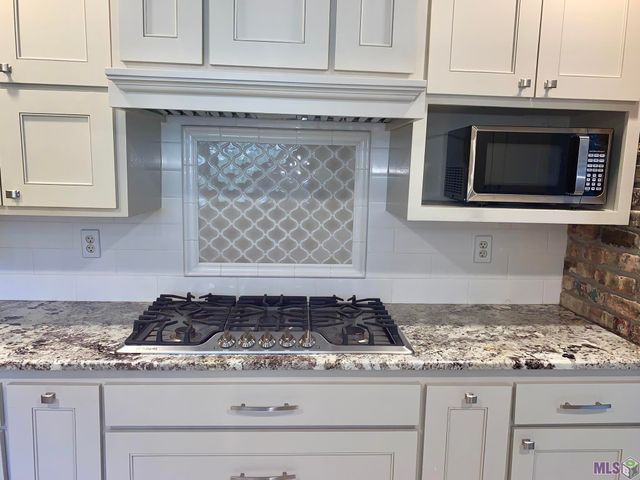 11111 Tynewood Ave, Central, LA 70818