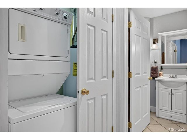 800 E 18th Ave 103, Denver, CO 80218