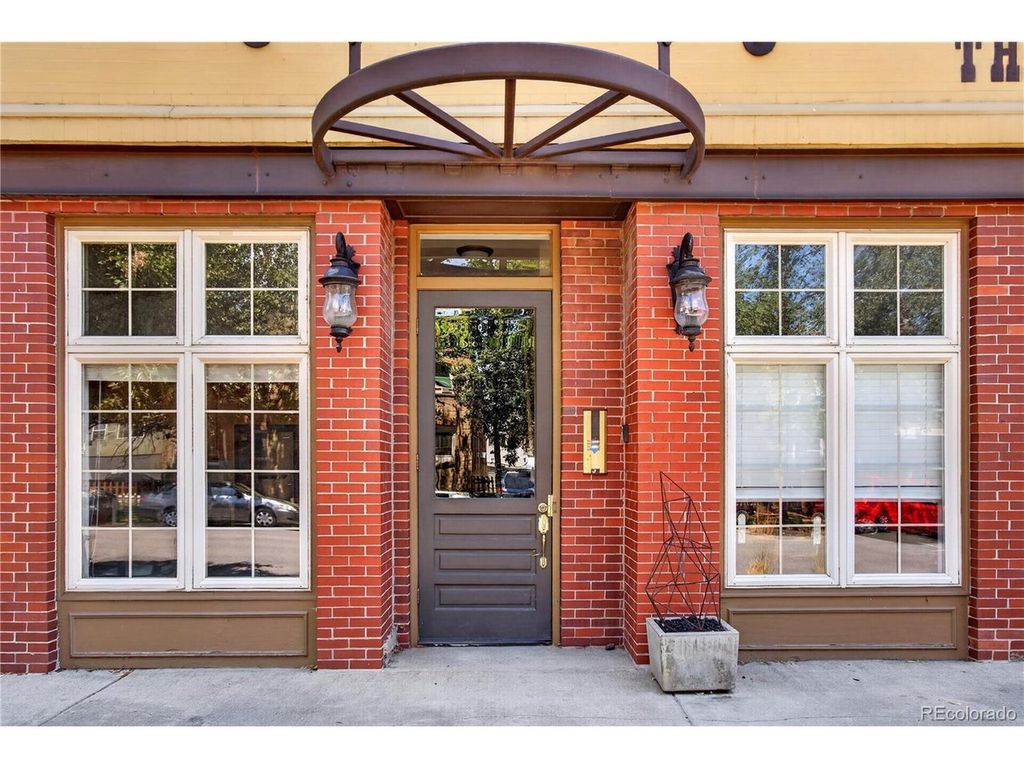 800 E 18th Ave 103, Denver, CO 80218