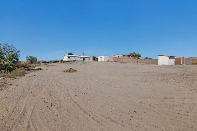 6 Vista Del Rio Road, Peralta, NM 87042