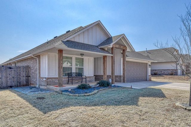 1202 Magnolia Drive, Noble, OK 73068
