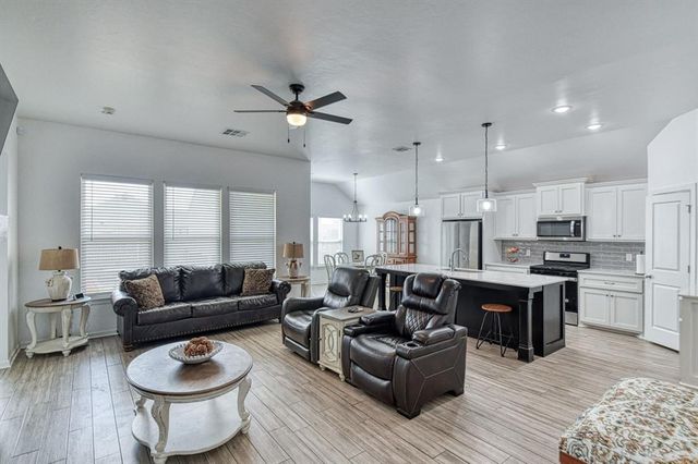 1202 Magnolia Drive, Noble, OK 73068