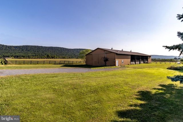 255 SHEAFFER RD, Carlisle, PA 17013