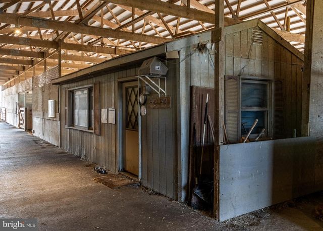 255 SHEAFFER RD, Carlisle, PA 17013