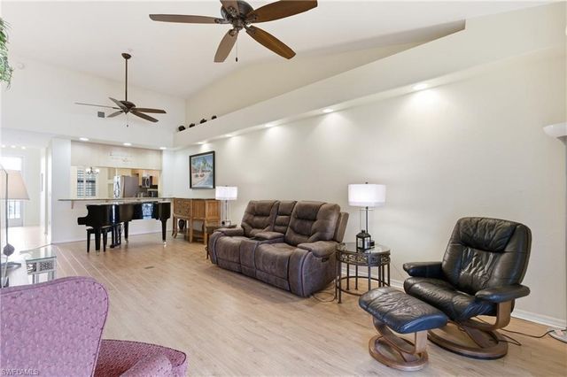 1133 Van Loon Commons CIR 302, Cape Coral, FL 33909