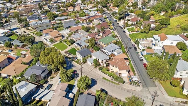 2307 Moss Avenue, Los Angeles, CA 90065