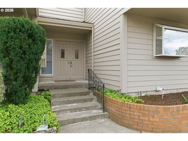 32400 Sw ARBOR LAKE Dr, Wilsonville, OR 97070