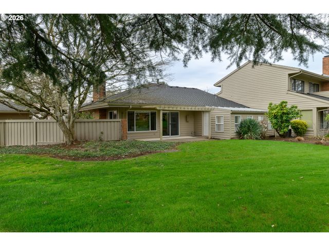32400 Sw ARBOR LAKE Dr, Wilsonville, OR 97070