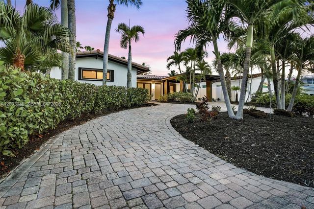 1704 SW 5th Court, Fort Lauderdale, FL 33312