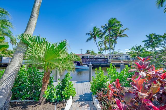 1704 SW 5th Court, Fort Lauderdale, FL 33312