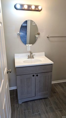 713 E Franklin Street, Huntington, IN 46750