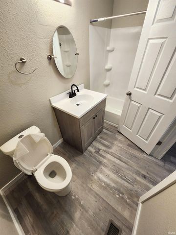 713 E Franklin Street, Huntington, IN 46750