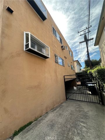 951 N Gardner 6, West Hollywood, CA 90046