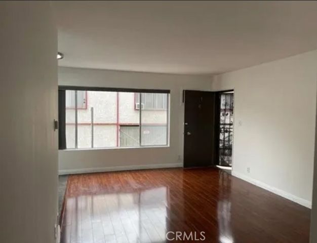 951 N Gardner 6, West Hollywood, CA 90046