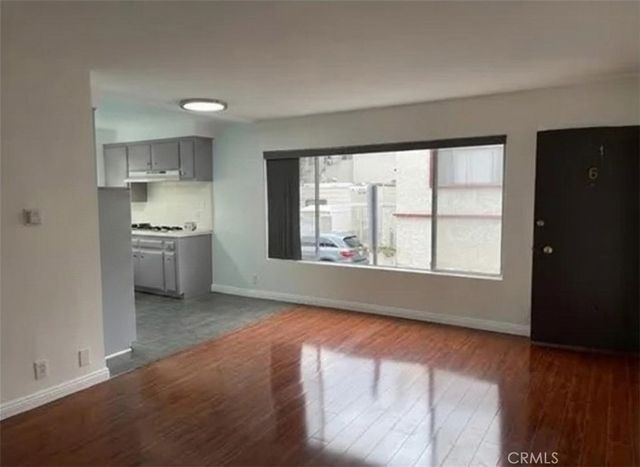 951 N Gardner 6, West Hollywood, CA 90046