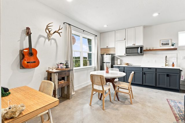 103 CASCADA PT, Spring Branch, TX 78070