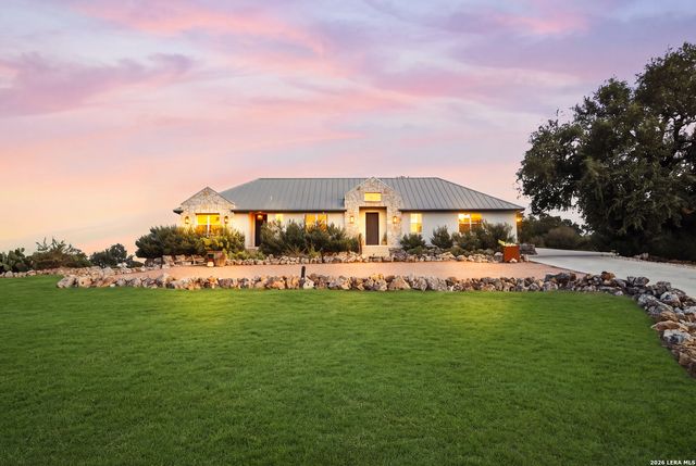 103 CASCADA PT, Spring Branch, TX 78070