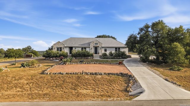 103 CASCADA PT, Spring Branch, TX 78070