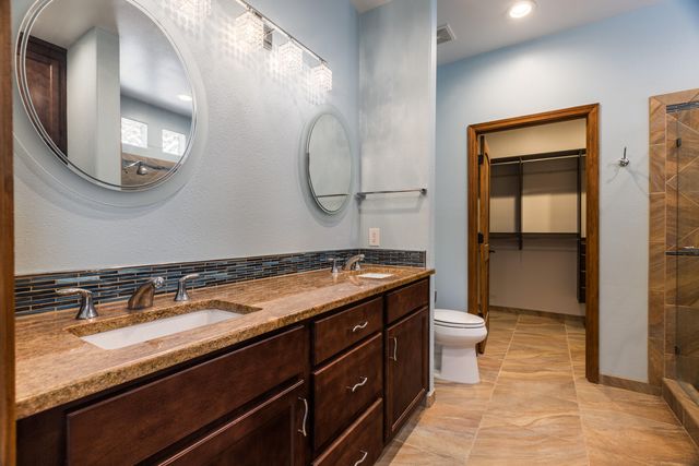 1339 SARA Way SE, Rio Rancho, NM 87124