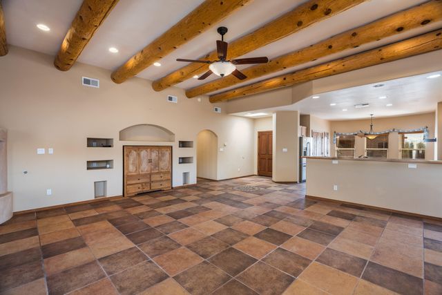 1339 SARA Way SE, Rio Rancho, NM 87124