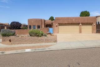 1339 SARA Way SE, Rio Rancho, NM 87124
