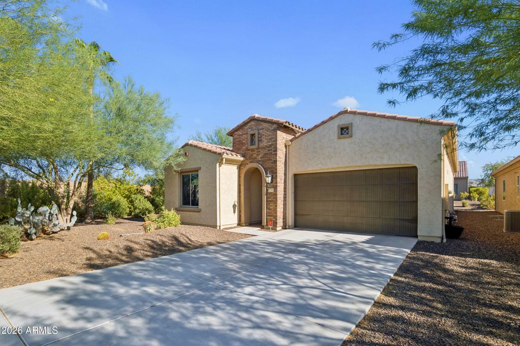 16966 W SHERIDAN Street, Goodyear, AZ 85395 — photo 2