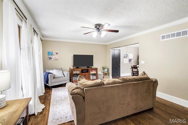 208 Westmoreland Street, Collinsville, IL 62234