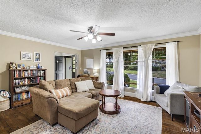 208 Westmoreland Street, Collinsville, IL 62234