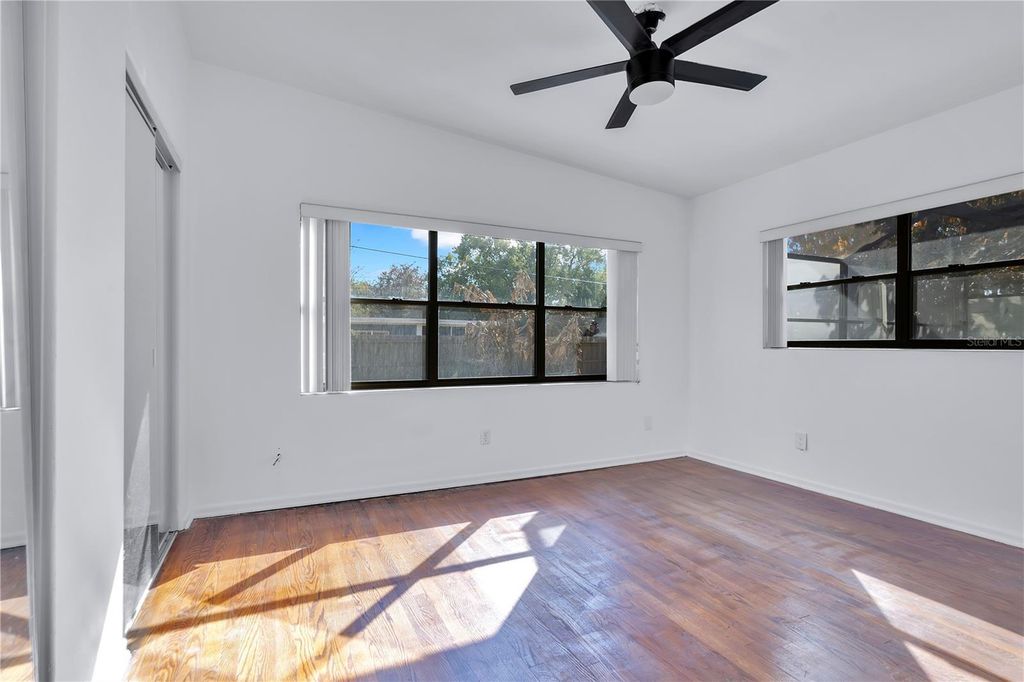 Image 11 of property listing at 2420 PERSHING AVENUE, Orlando, FL 32806