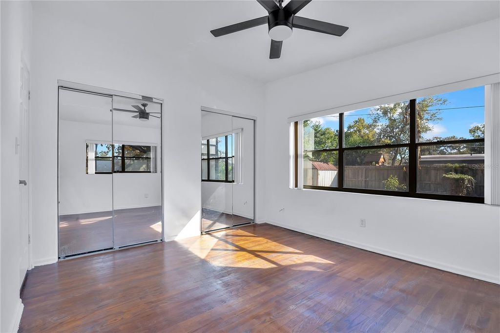 Image 12 of property listing at 2420 PERSHING AVENUE, Orlando, FL 32806