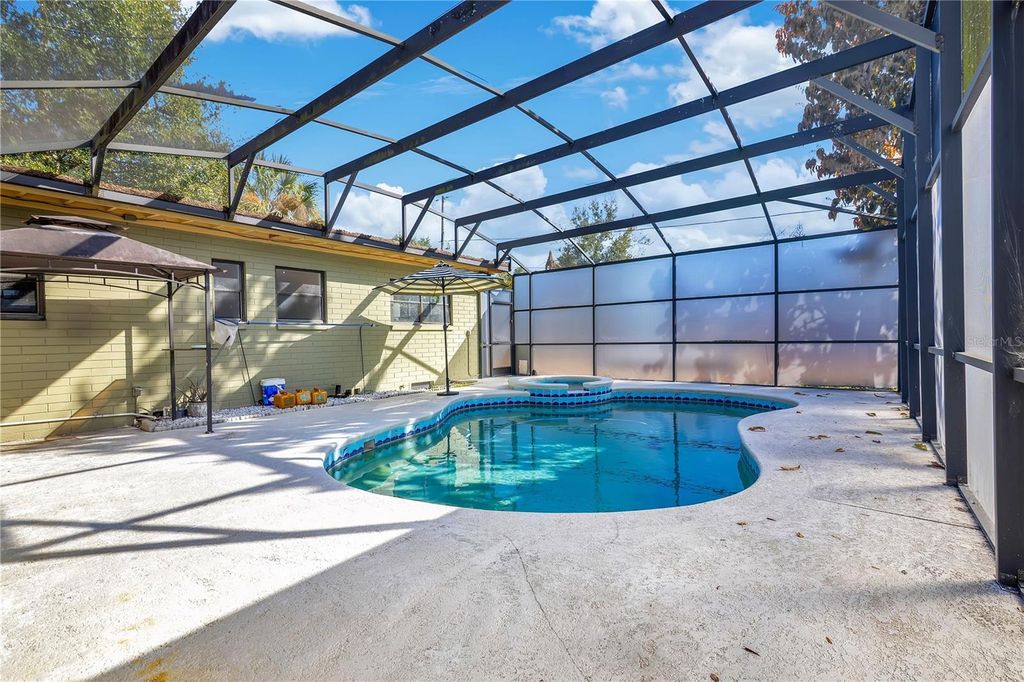 Image 23 of property listing at 2420 PERSHING AVENUE, Orlando, FL 32806