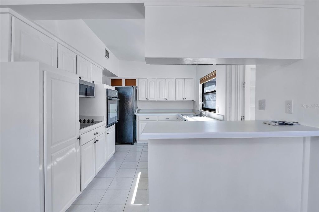 Image 6 of property listing at 2420 PERSHING AVENUE, Orlando, FL 32806