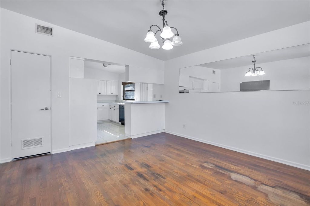 Image 7 of property listing at 2420 PERSHING AVENUE, Orlando, FL 32806