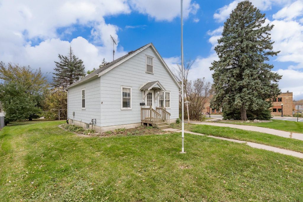 104 1st Street NE, New Prague, MN 56071 — photo 2