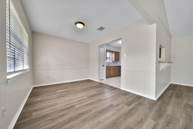 2770 Tinechester Drive, Kingwood, TX 77339