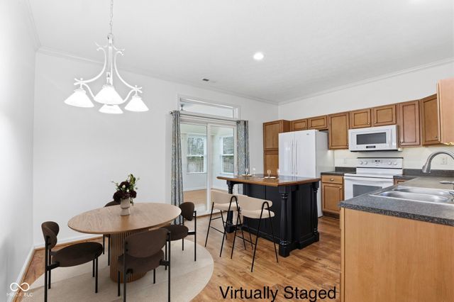 1123 Maple Run Drive, Sheridan, IN 46069