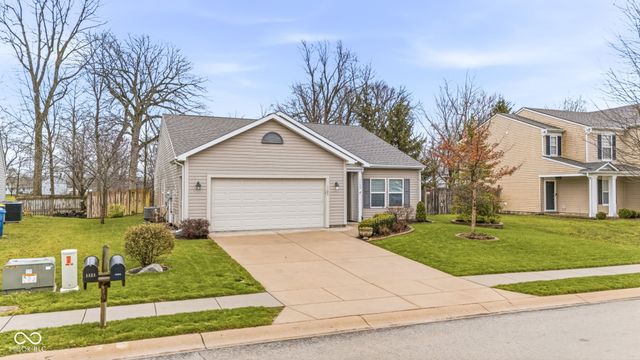 1123 Maple Run Drive, Sheridan, IN 46069