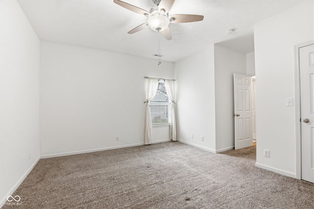 1123 Maple Run Drive, Sheridan, IN 46069