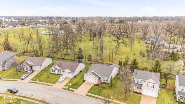 1123 Maple Run Drive, Sheridan, IN 46069