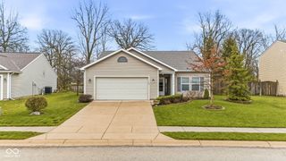 1123 Maple Run Drive, Sheridan, IN 46069