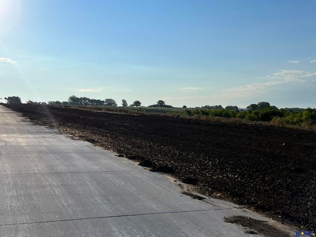 Lot 3 Block 4 W Hall Drive, Lincoln, NE 68532