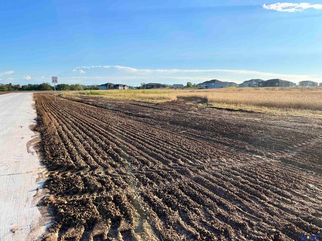Lot 3 Block 4 W Hall Drive, Lincoln, NE 68532