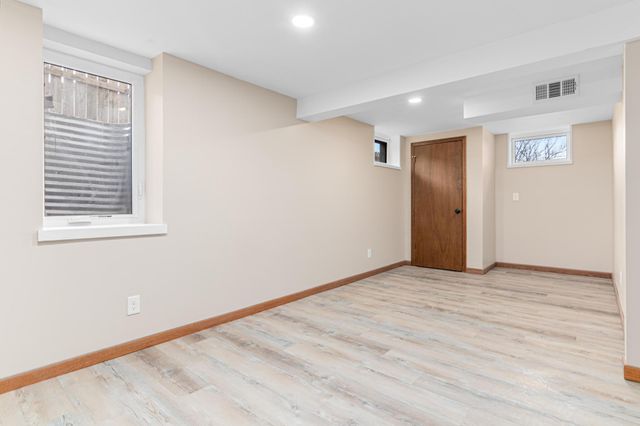 1231 Laurel Avenue, Saint Paul Park, MN 55071