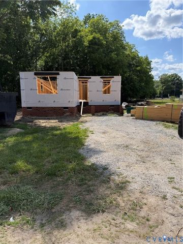114 Elm St, Waverly, VA 23890