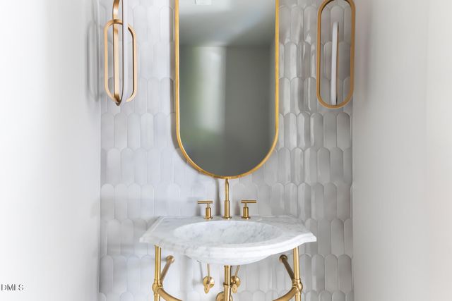 4300 Camelot Drive, Raleigh, NC 27609