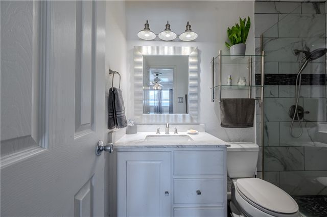 2301 Vialoux Dr, Corpus Christi, TX 78418