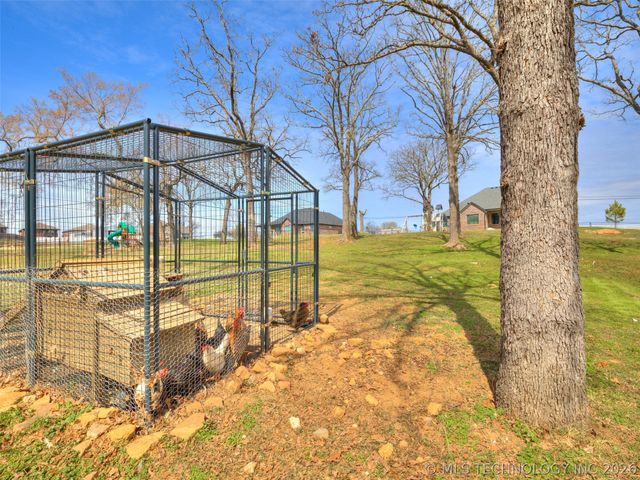 27222 E 141st Street S, Coweta, OK 74429