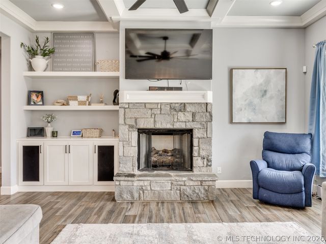 27222 E 141st Street S, Coweta, OK 74429